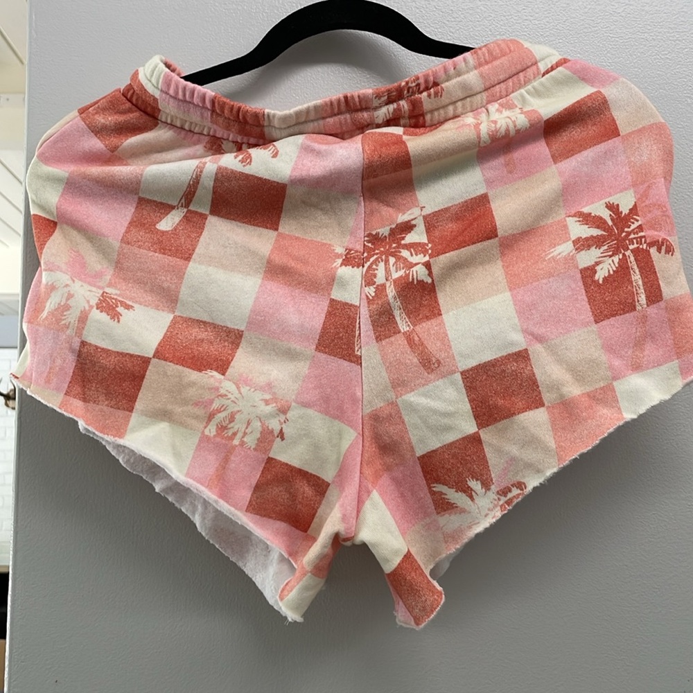 Shorts - Picture 2 of 2